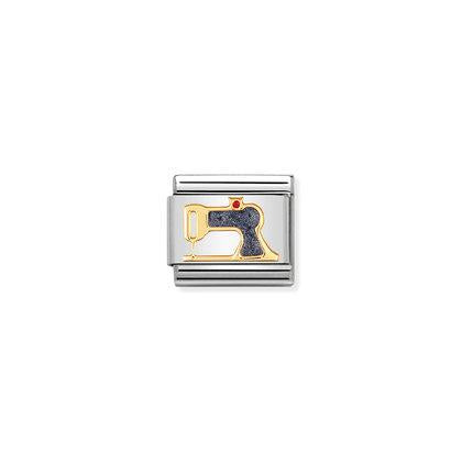 030208/43 Classic Yellow Gold Enamel Sewing Machine Link